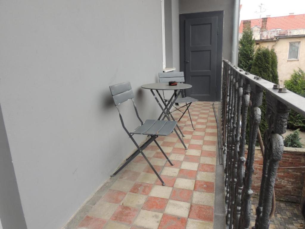 Cerny Tulipan - Apartman 5 Pilsen Exterior foto